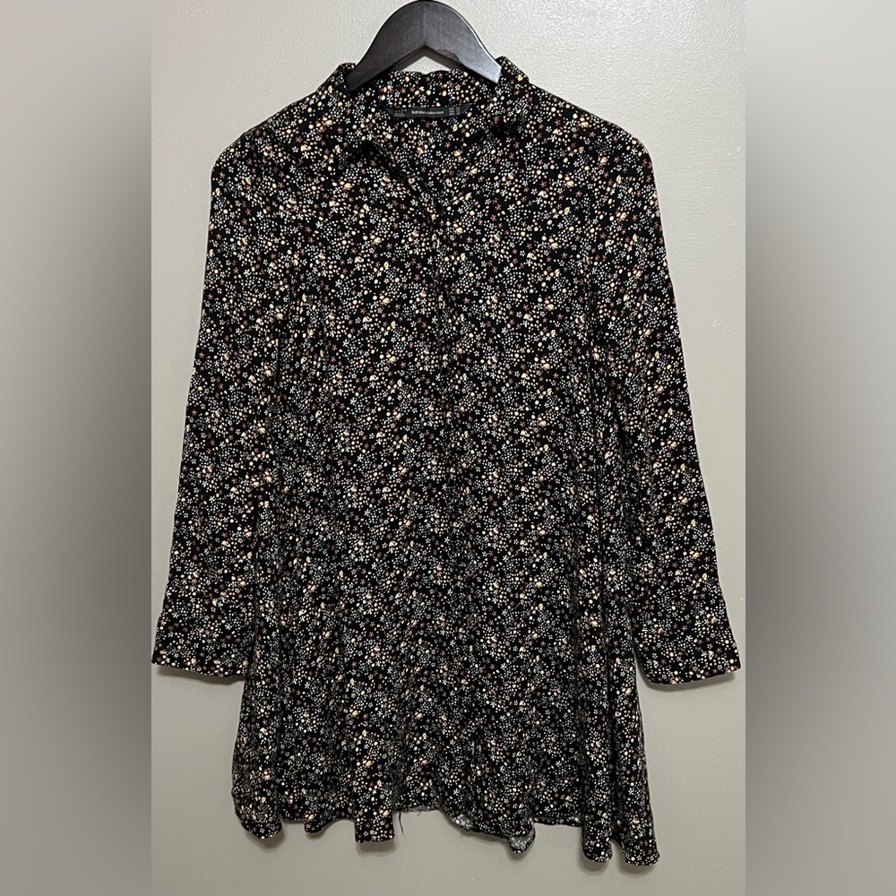 Zara Trafaluc Floral Dress long sleeve hidden buttons swing shirt dress Size XS